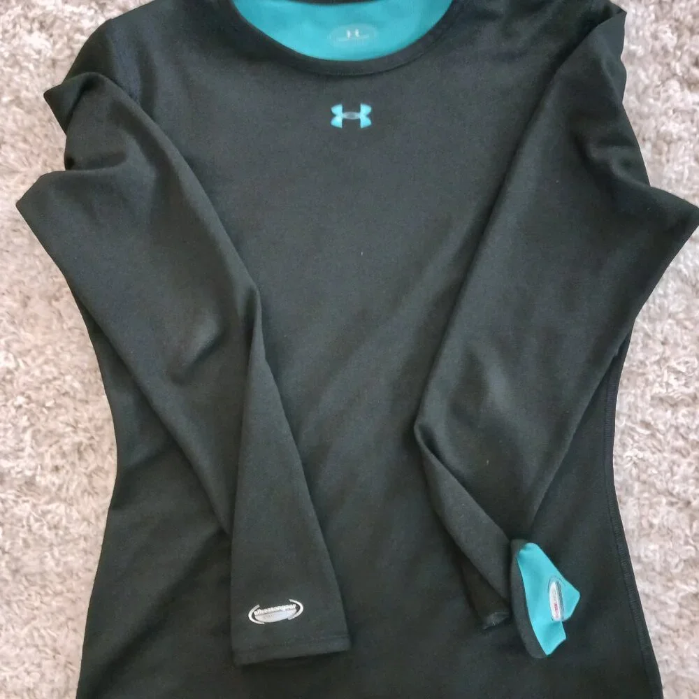 Under Armour Women's Reversable Fitted Shirt Size Medium Teal Black Athletic - Picture 2 of 9